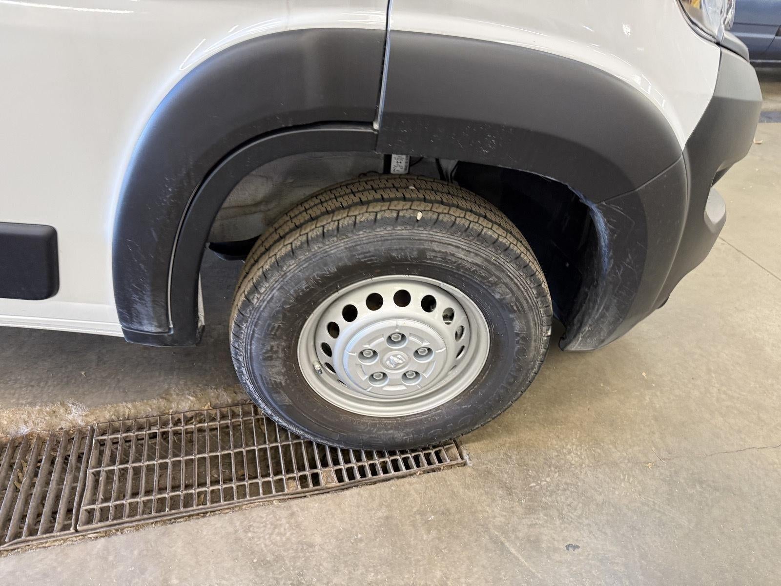 2025 RAM ProMaster 1500 Cargo Van Tradesman Low Roof 118' WB w/Pass Seat