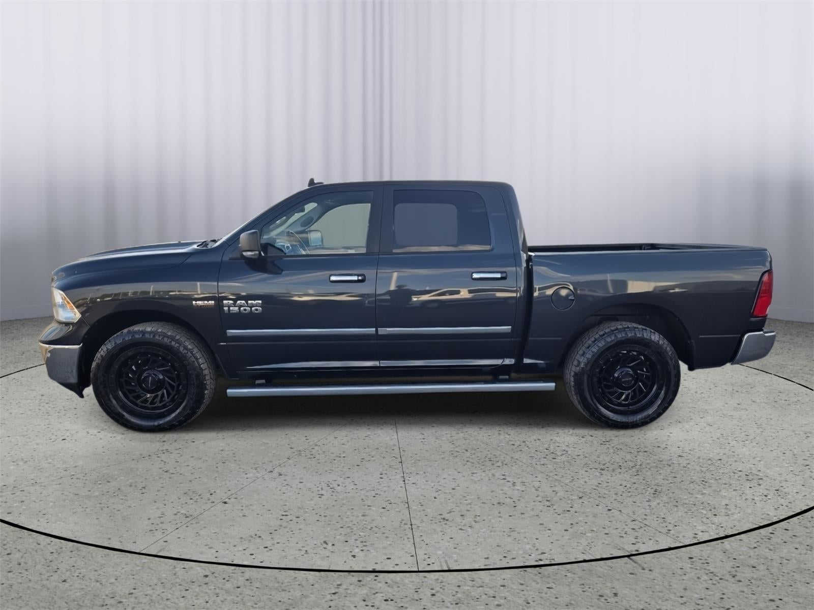2017 RAM 1500 Big Horn Crew Cab 4x4 5'7' Box