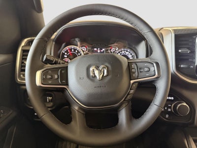 2026 RAM 1500 Big Horn Crew Cab 4x4 5'7' Box