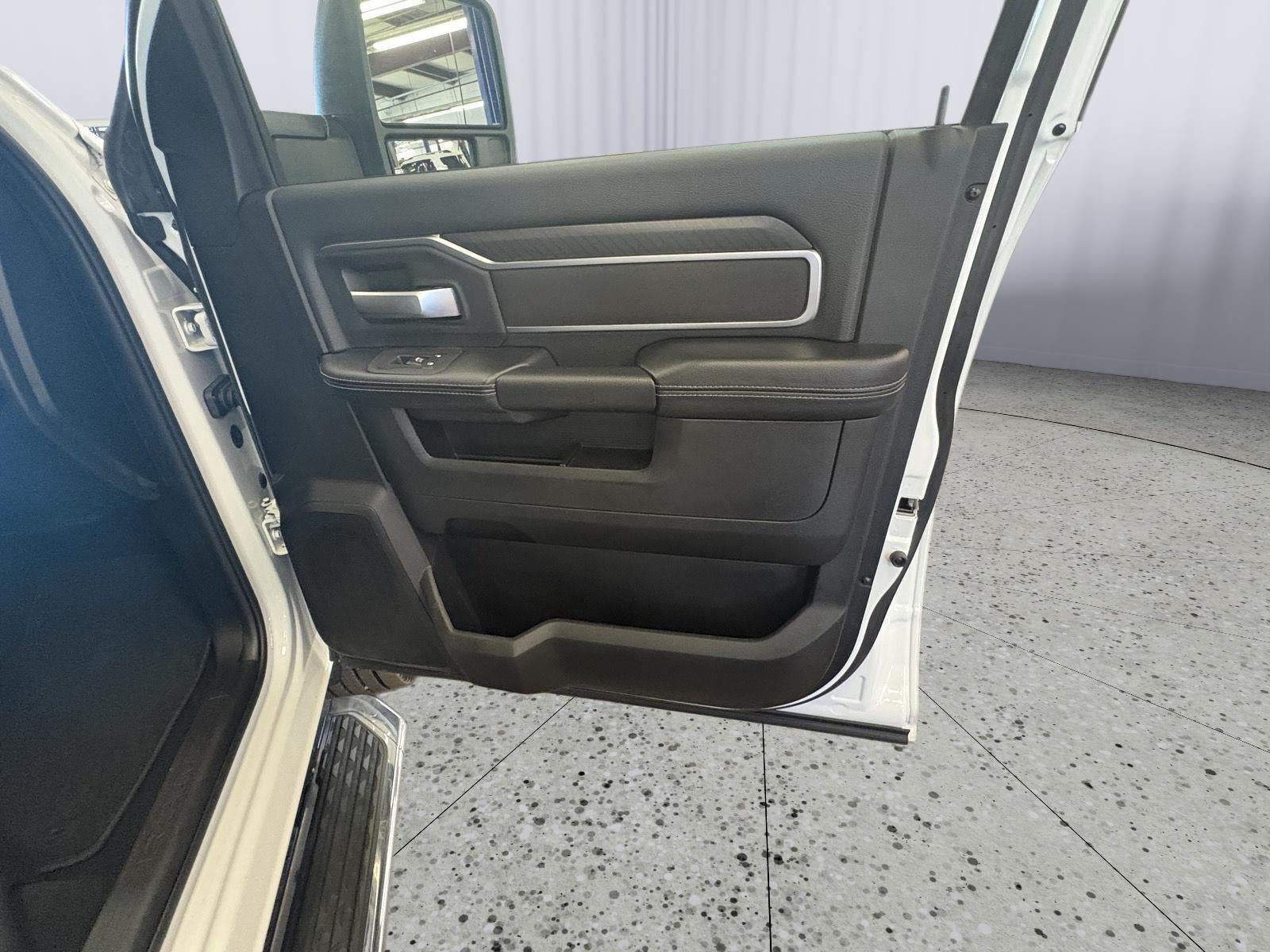 2026 RAM 2500 Big Horn Crew Cab 4x4 6'4' Box