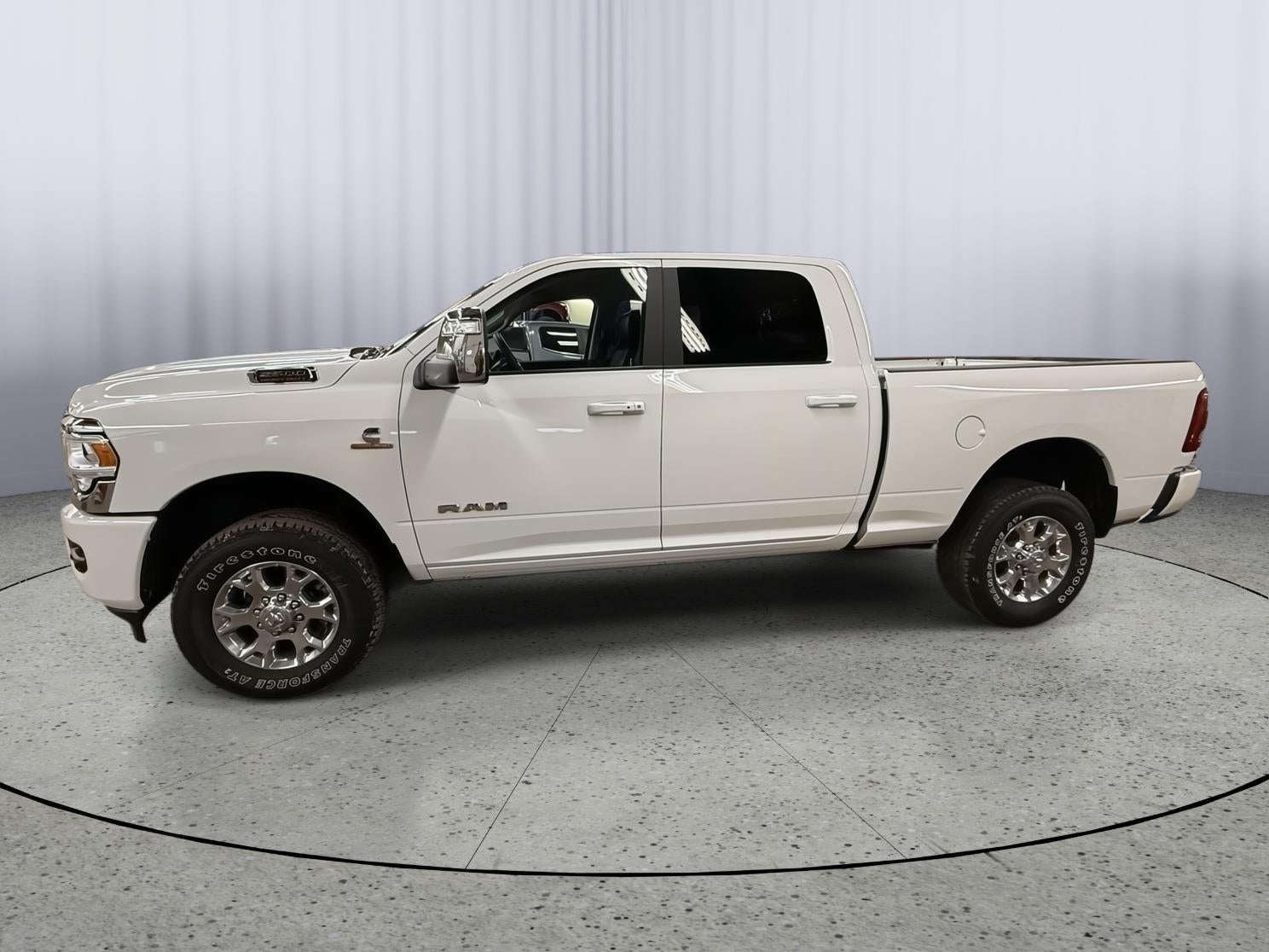 2024 RAM 2500 Laramie Crew Cab 4x4 6'4' Box