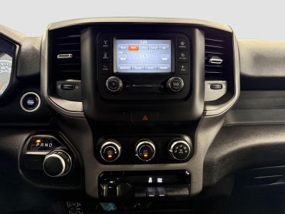 2022 RAM 2500 Tradesman Crew Cab 4x4 8' Box