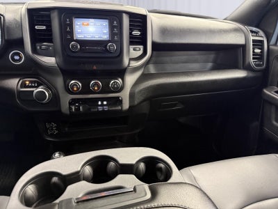 2022 RAM 2500 Tradesman Crew Cab 4x4 8' Box