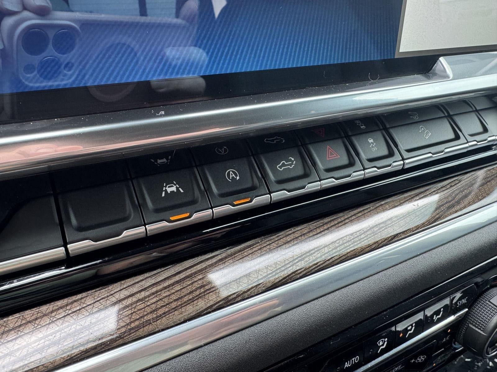2022 Chevrolet Silverado 1500 4WD Crew Cab Standard Bed LT