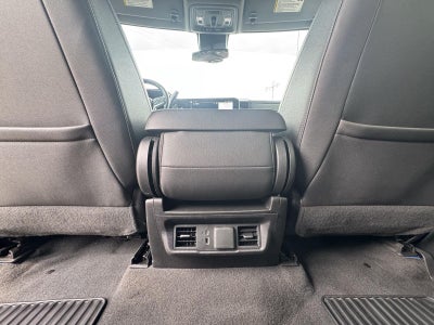 2022 Chevrolet Silverado 1500 4WD Crew Cab Standard Bed LT