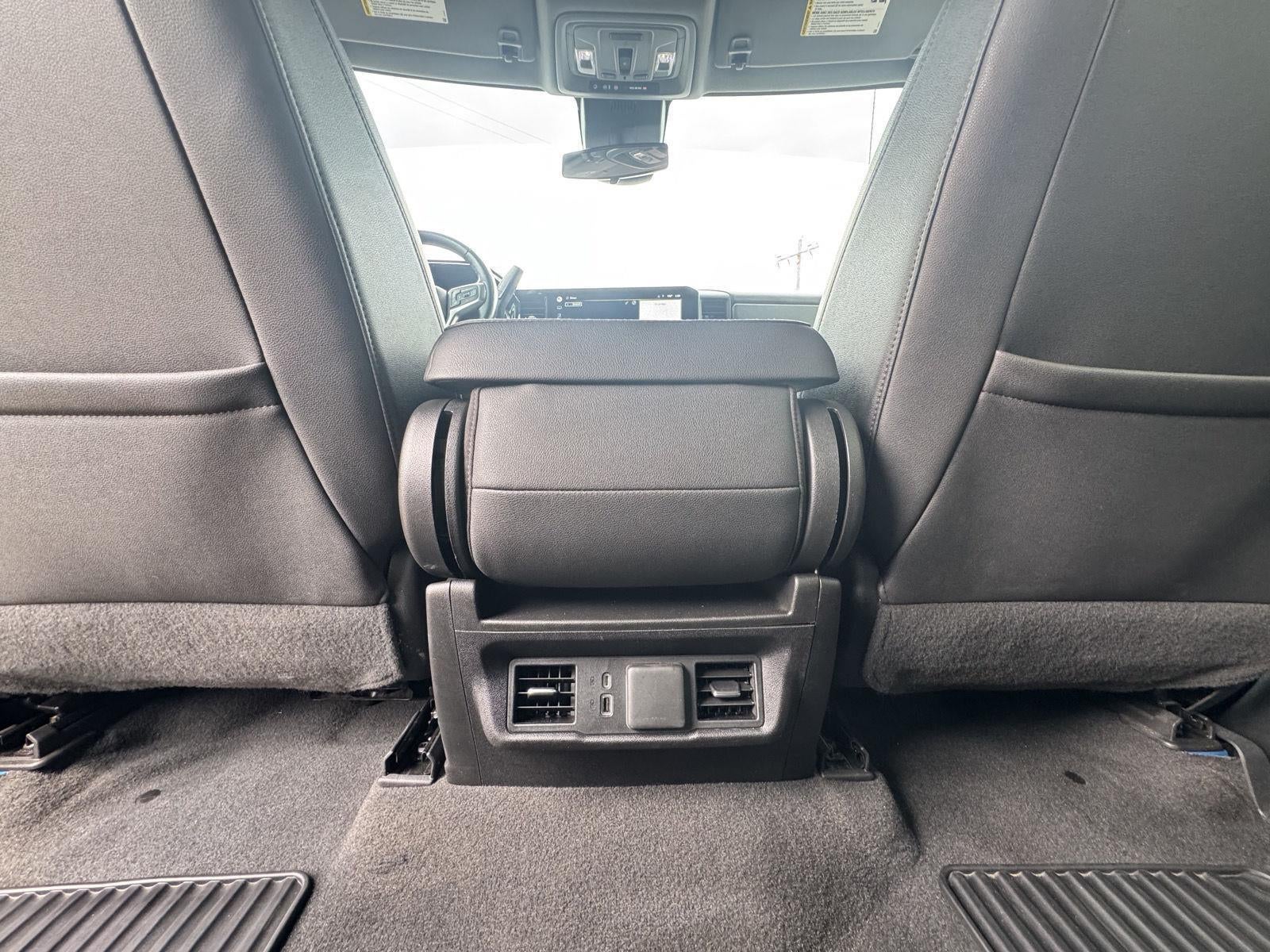 2022 Chevrolet Silverado 1500 4WD Crew Cab Standard Bed LT