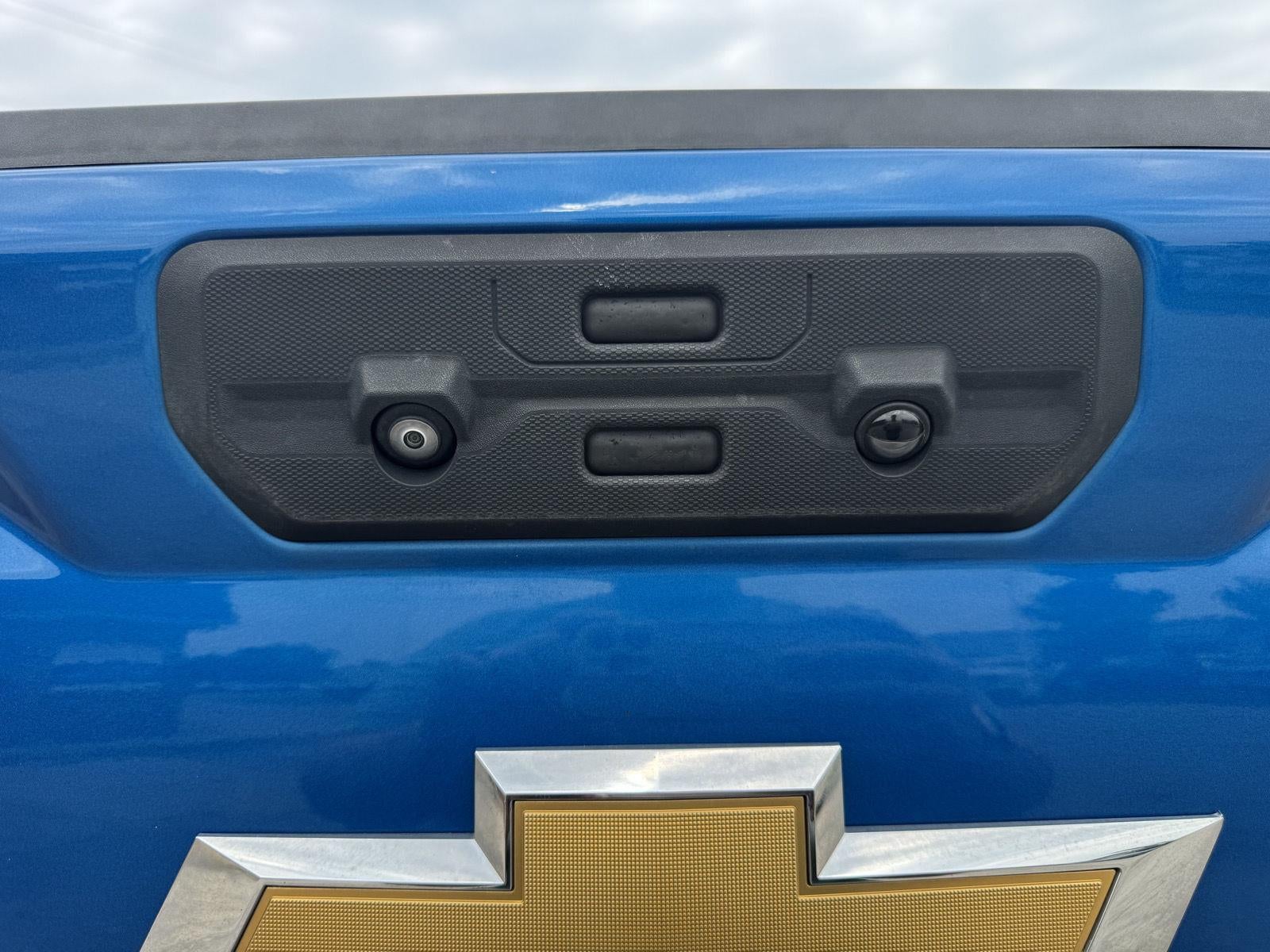 2022 Chevrolet Silverado 1500 4WD Crew Cab Standard Bed LT