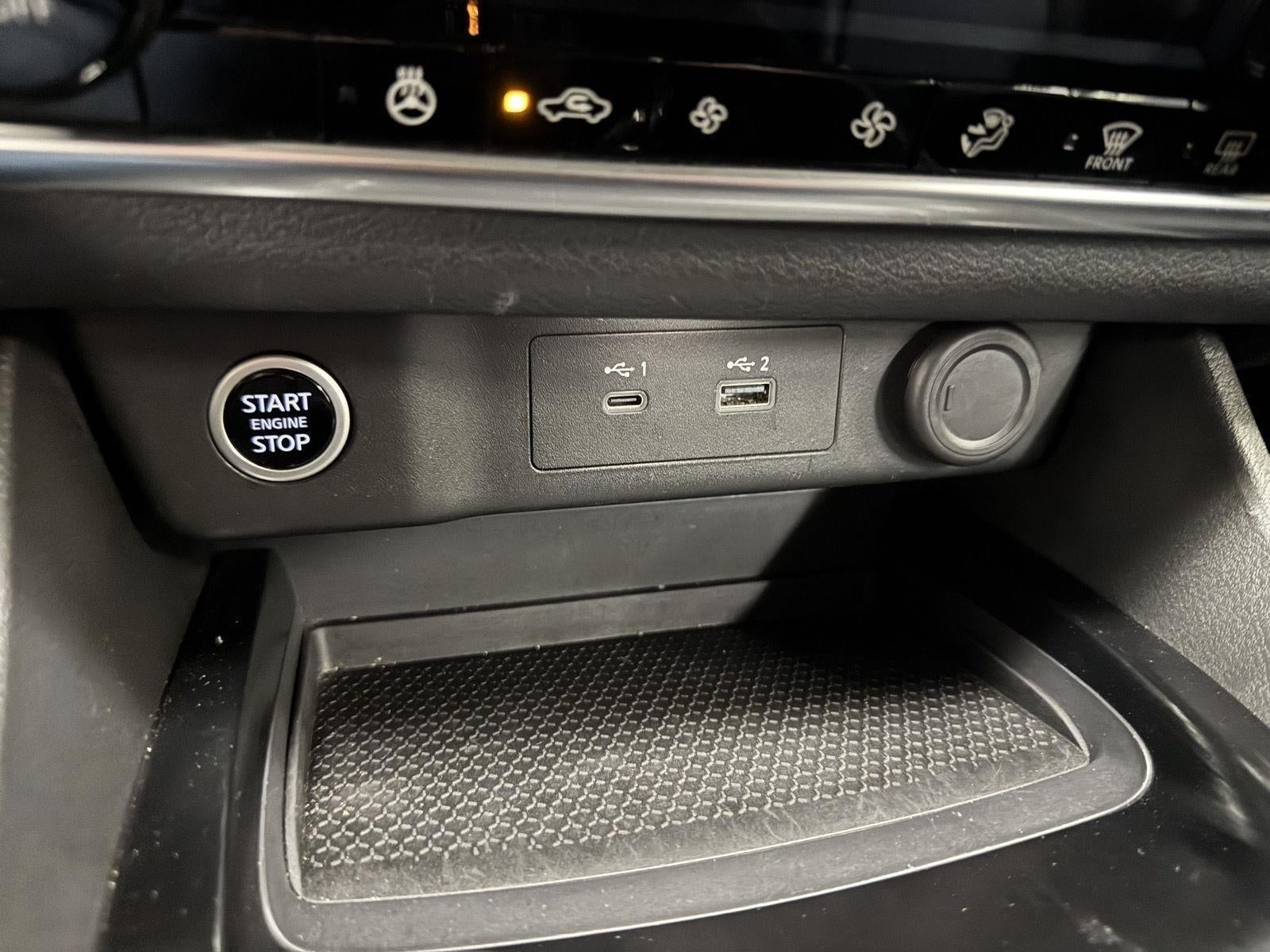 2022 Nissan Rogue SV FWD