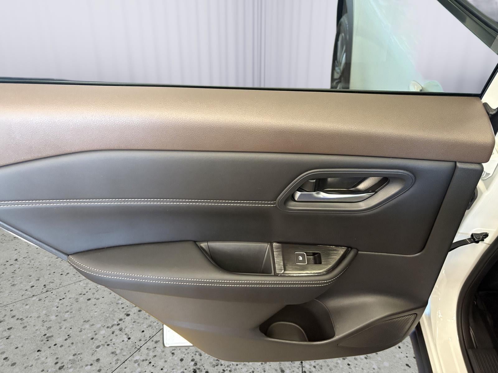 2023 Nissan Rogue SL Intelligent AWD