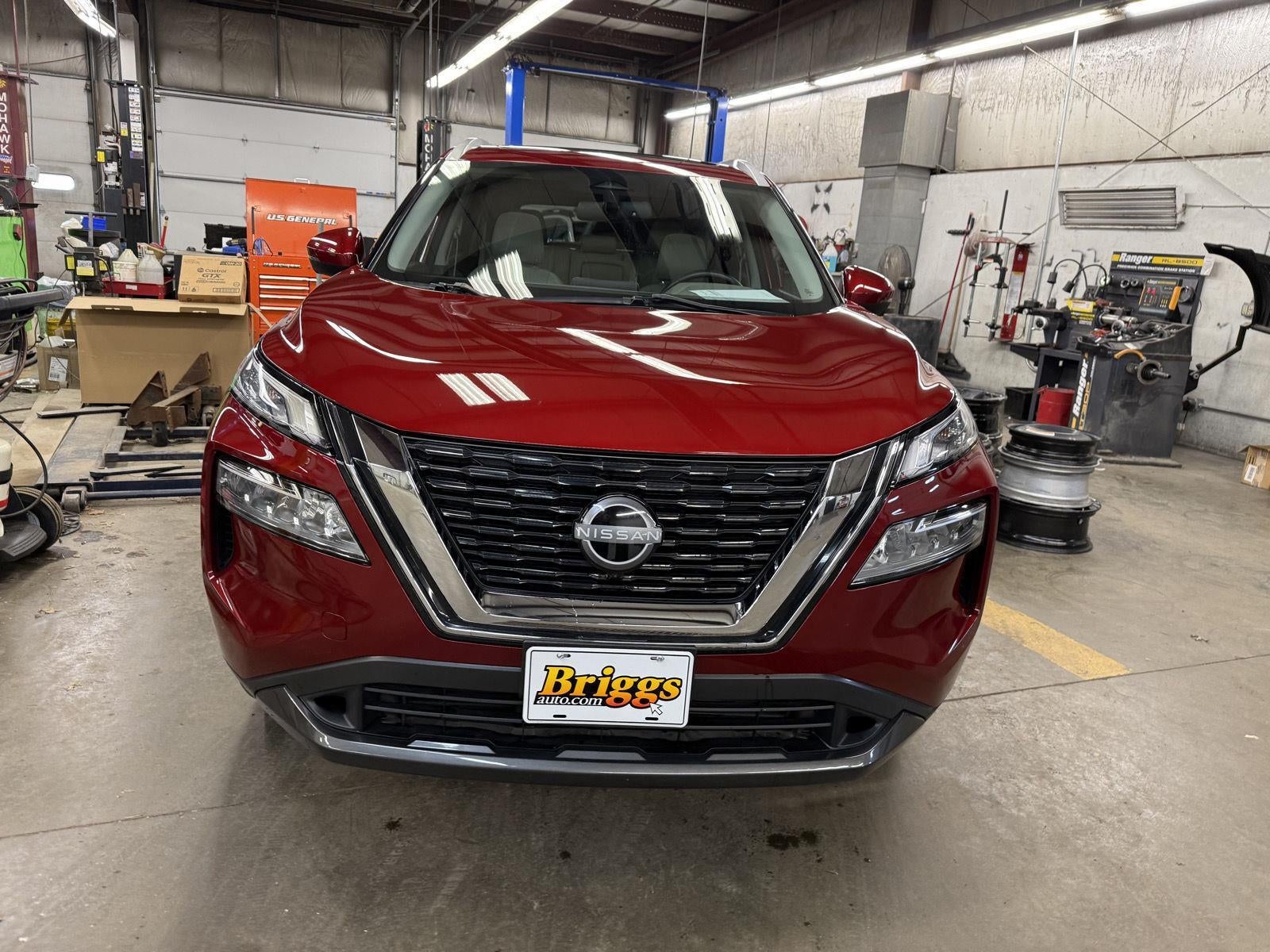 2023 Nissan Rogue SL Intelligent AWD