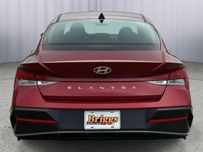 2025 Hyundai Elantra SEL Convenience