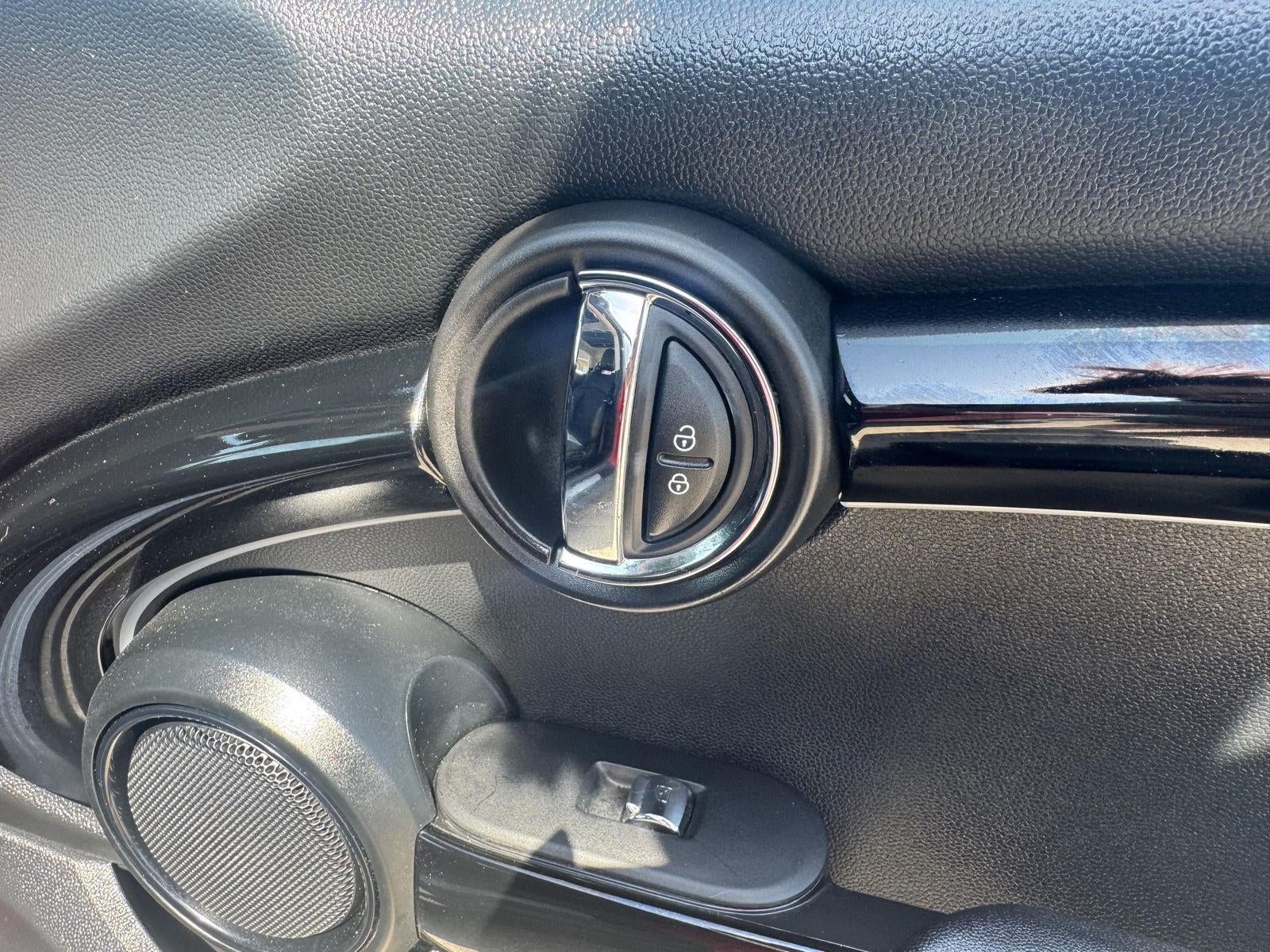 2022 MINI SE Hardtop Cooper