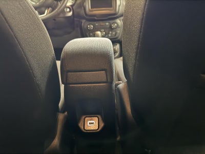 2019 Jeep Renegade Latitude FWD