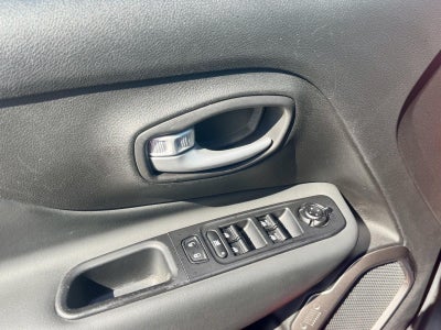 2023 Jeep Renegade Latitude 4x4