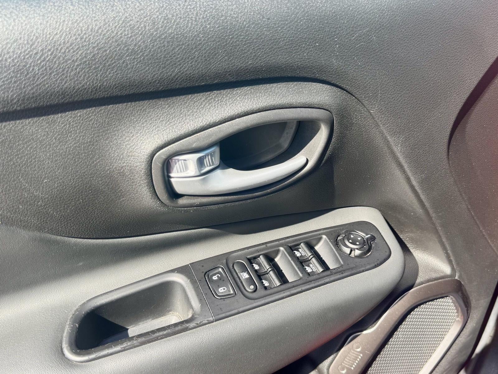2023 Jeep Renegade Latitude 4x4