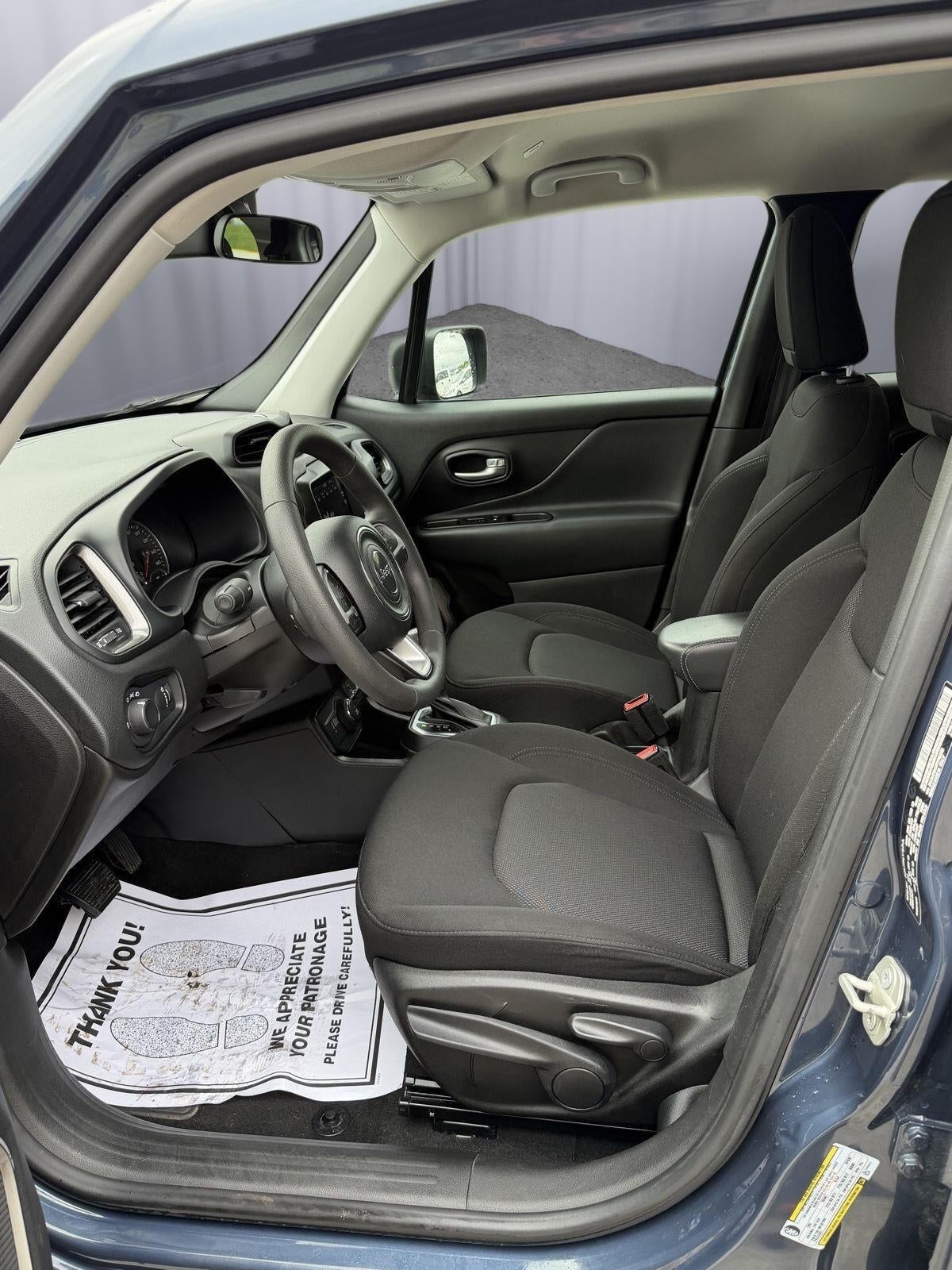 2023 Jeep Renegade Latitude 4x4