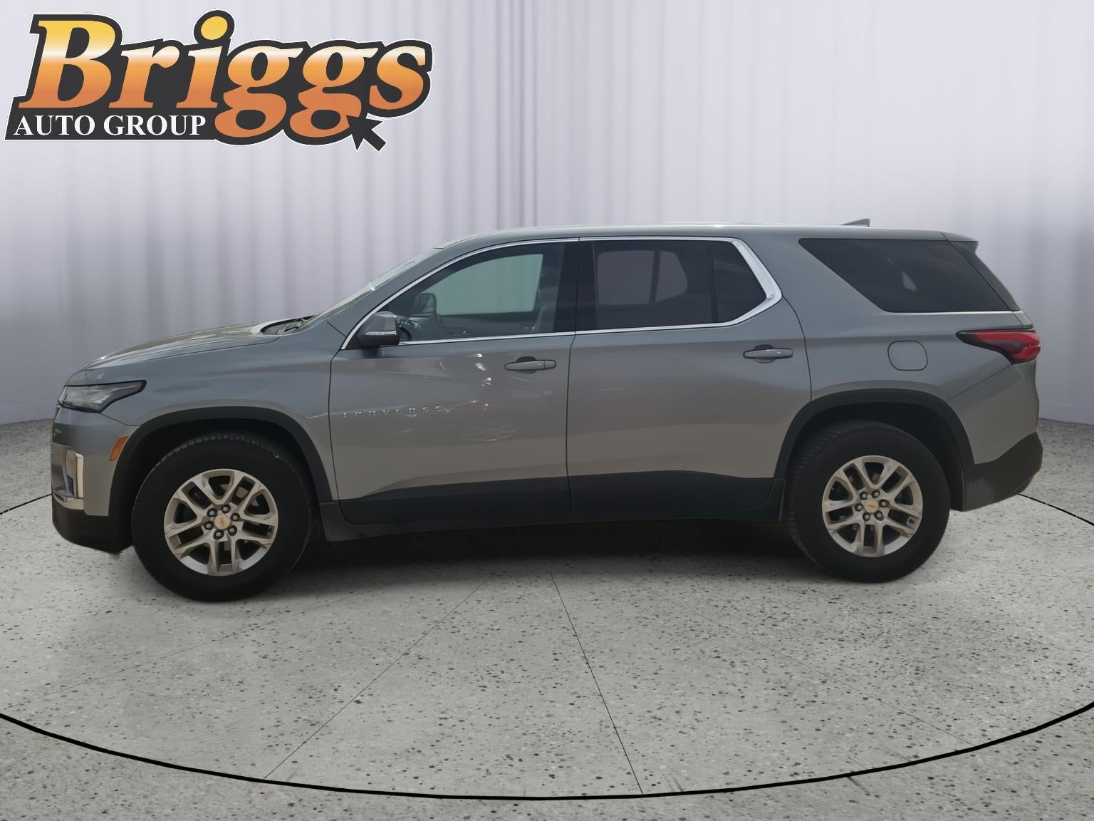 2023 Chevrolet Traverse LS