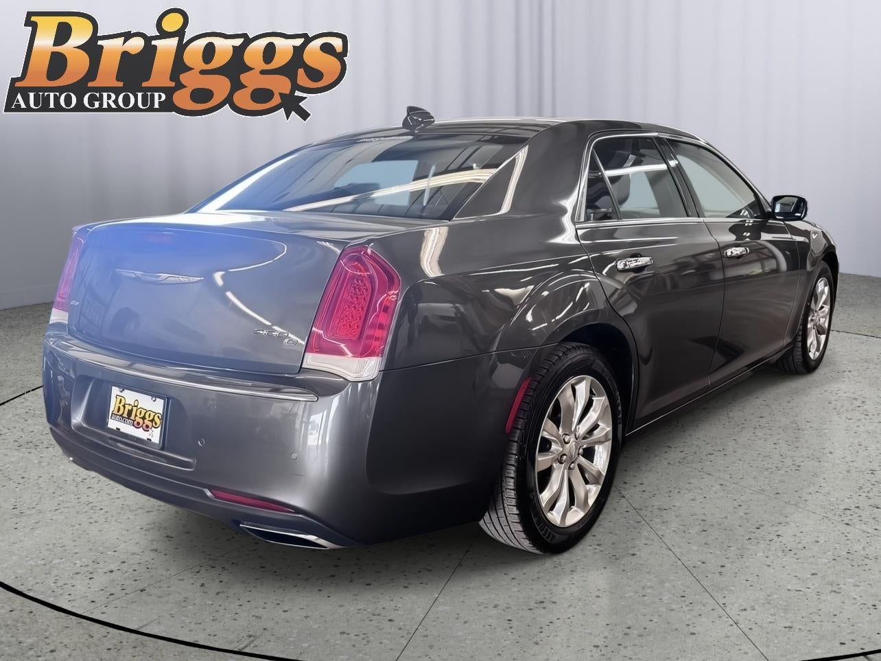 2017 Chrysler 300 300C
