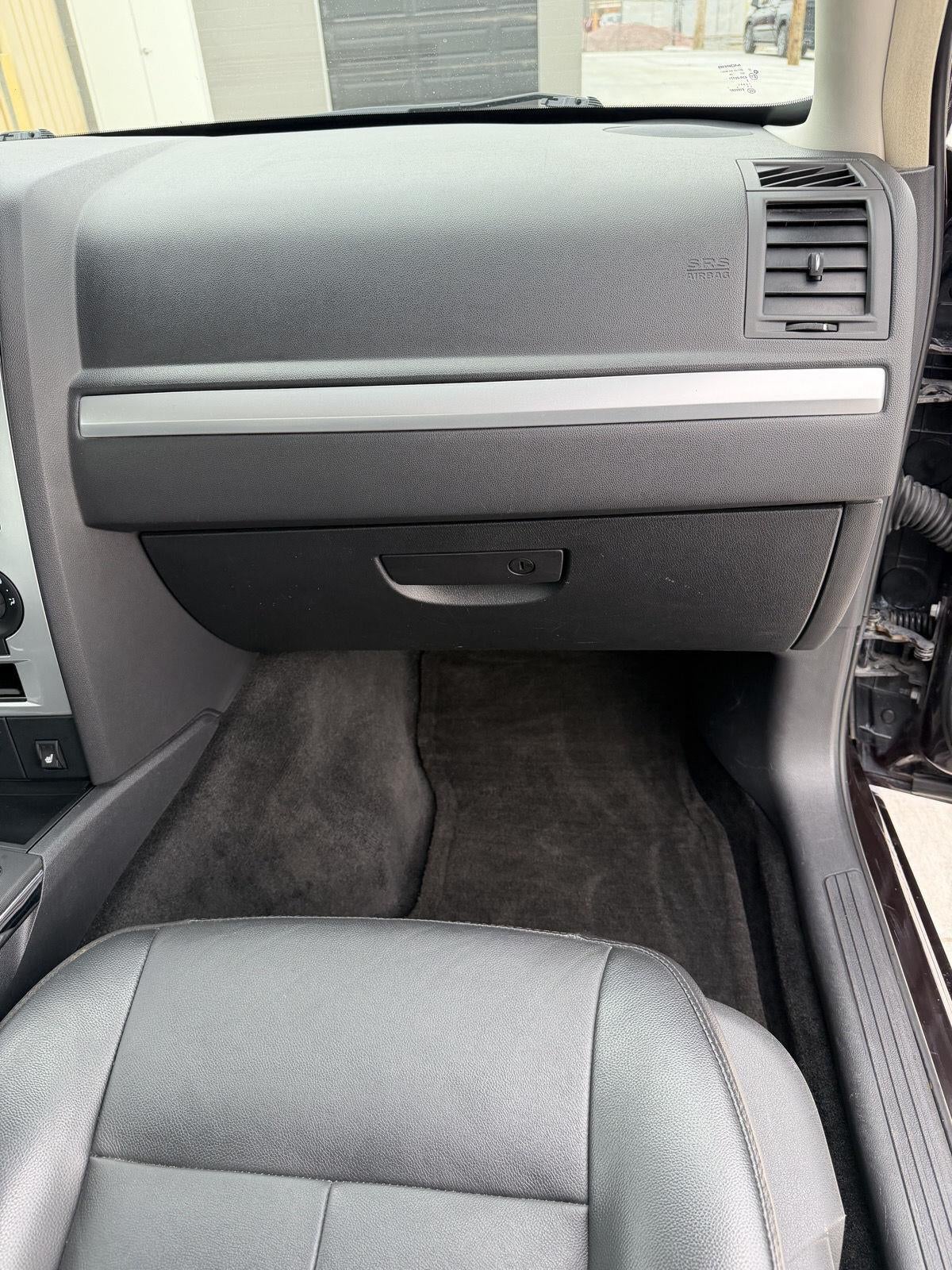 2010 Chrysler 300 Touring Signature