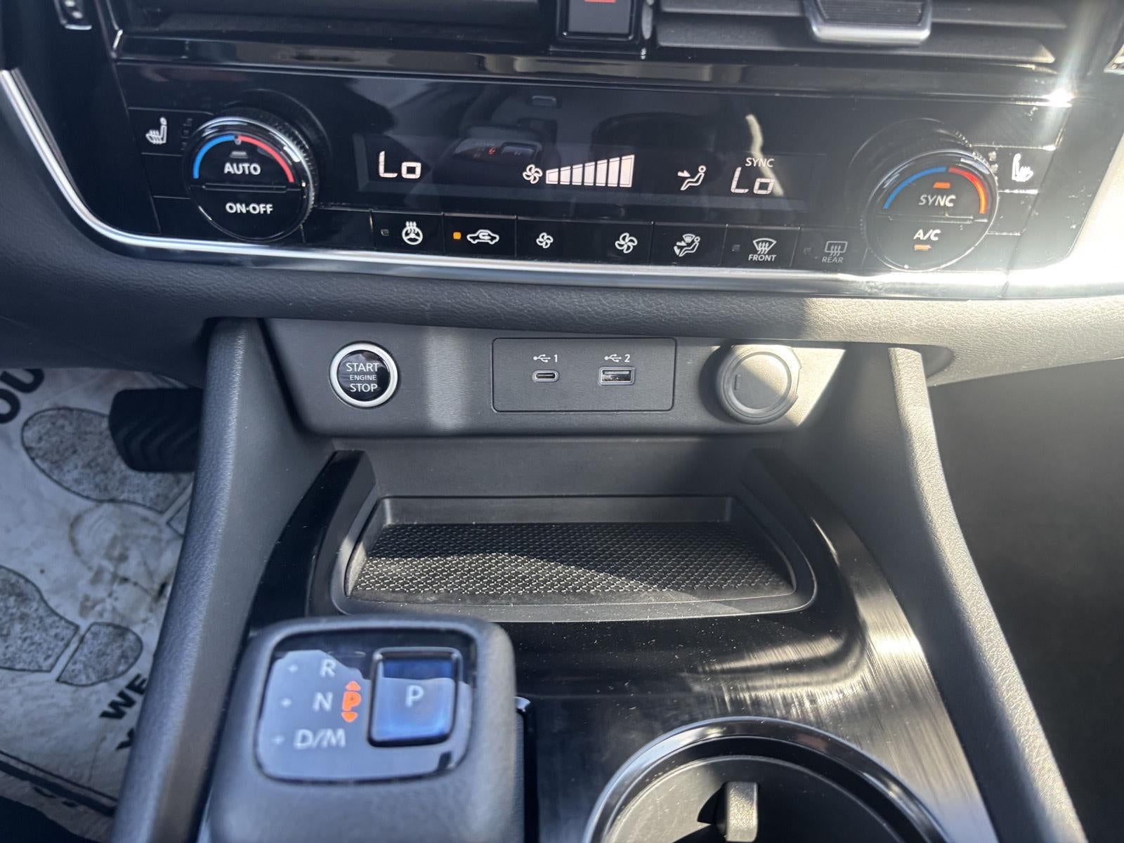 2022 Nissan Rogue SV