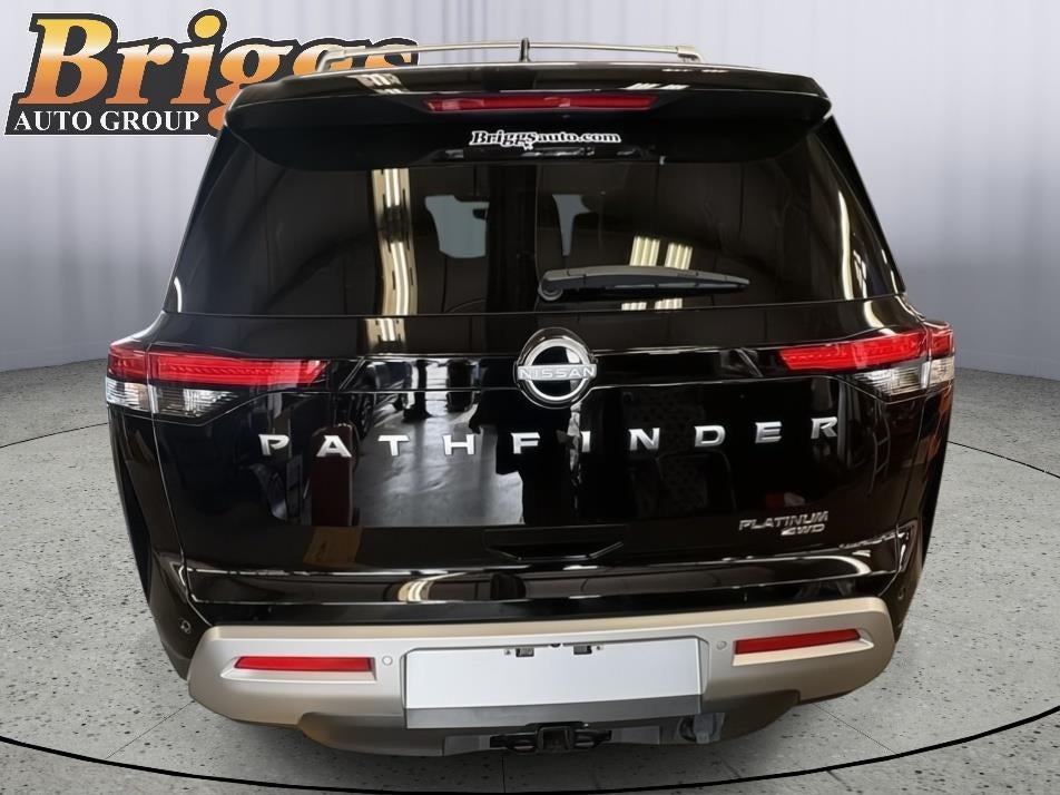 2025 Nissan Pathfinder Platinum
