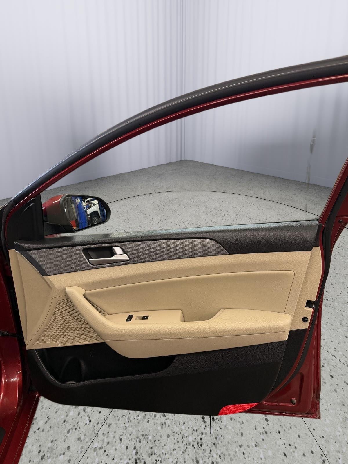 2015 Hyundai Sonata 2.4L SE