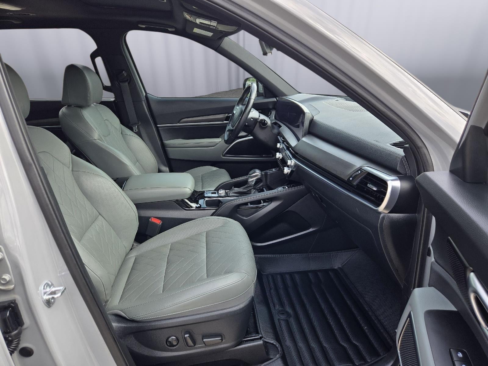 2023 Kia TELLURIDE Base