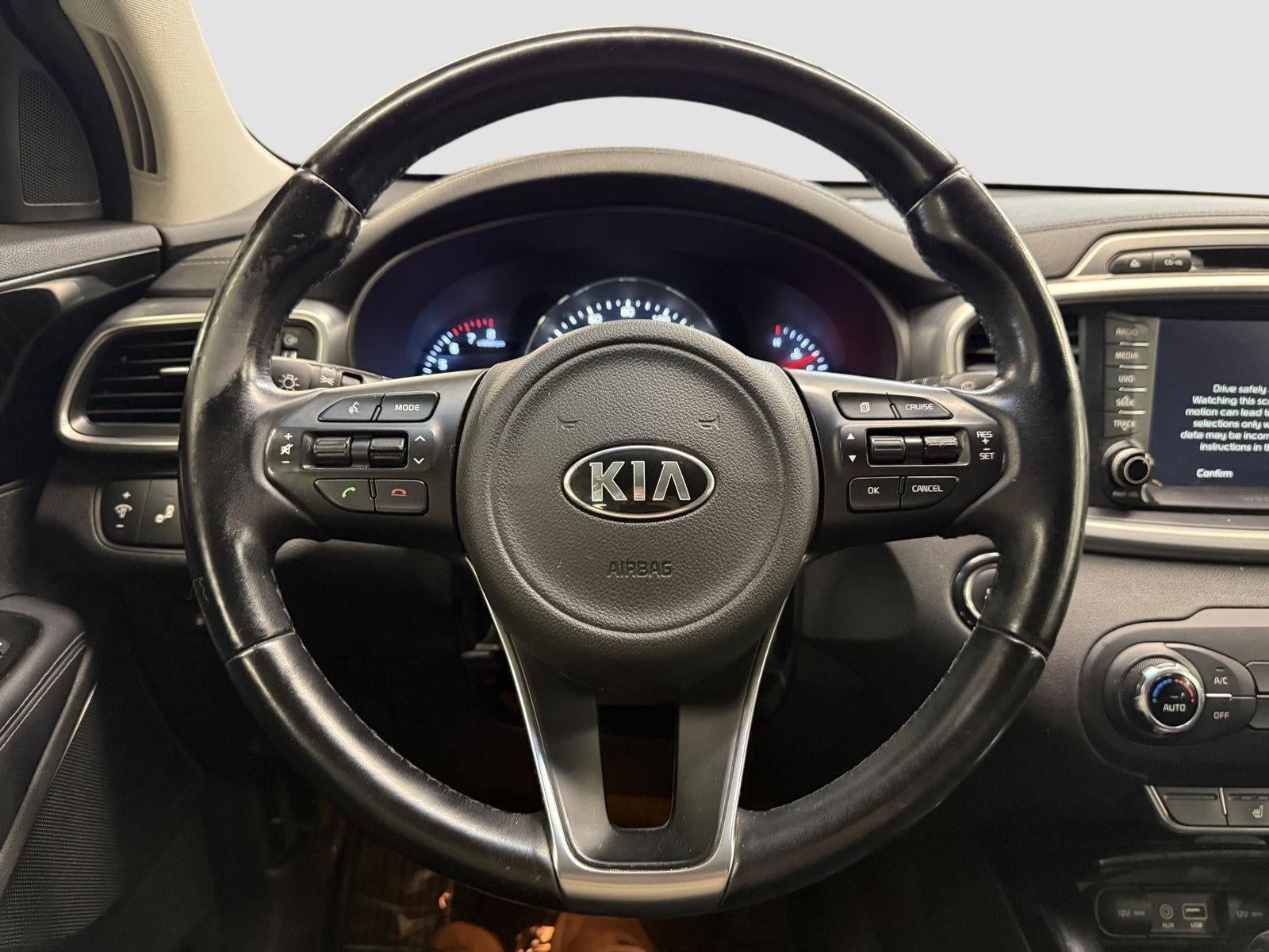 2016 Kia Sorento SX