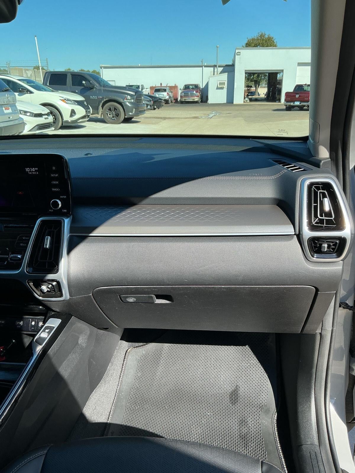 2022 Kia Sorento SX