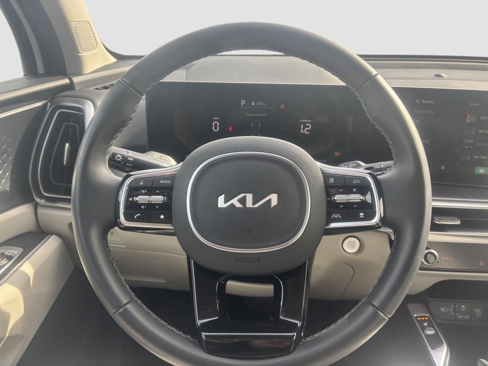 2025 Kia Sorento S