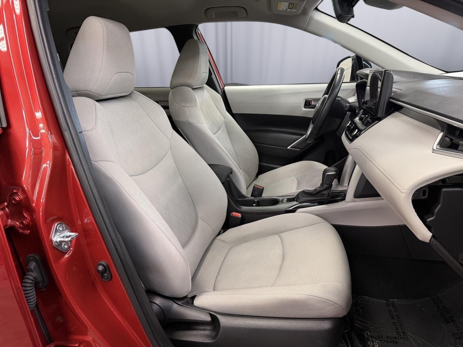 2025 Toyota Corolla Cross LE