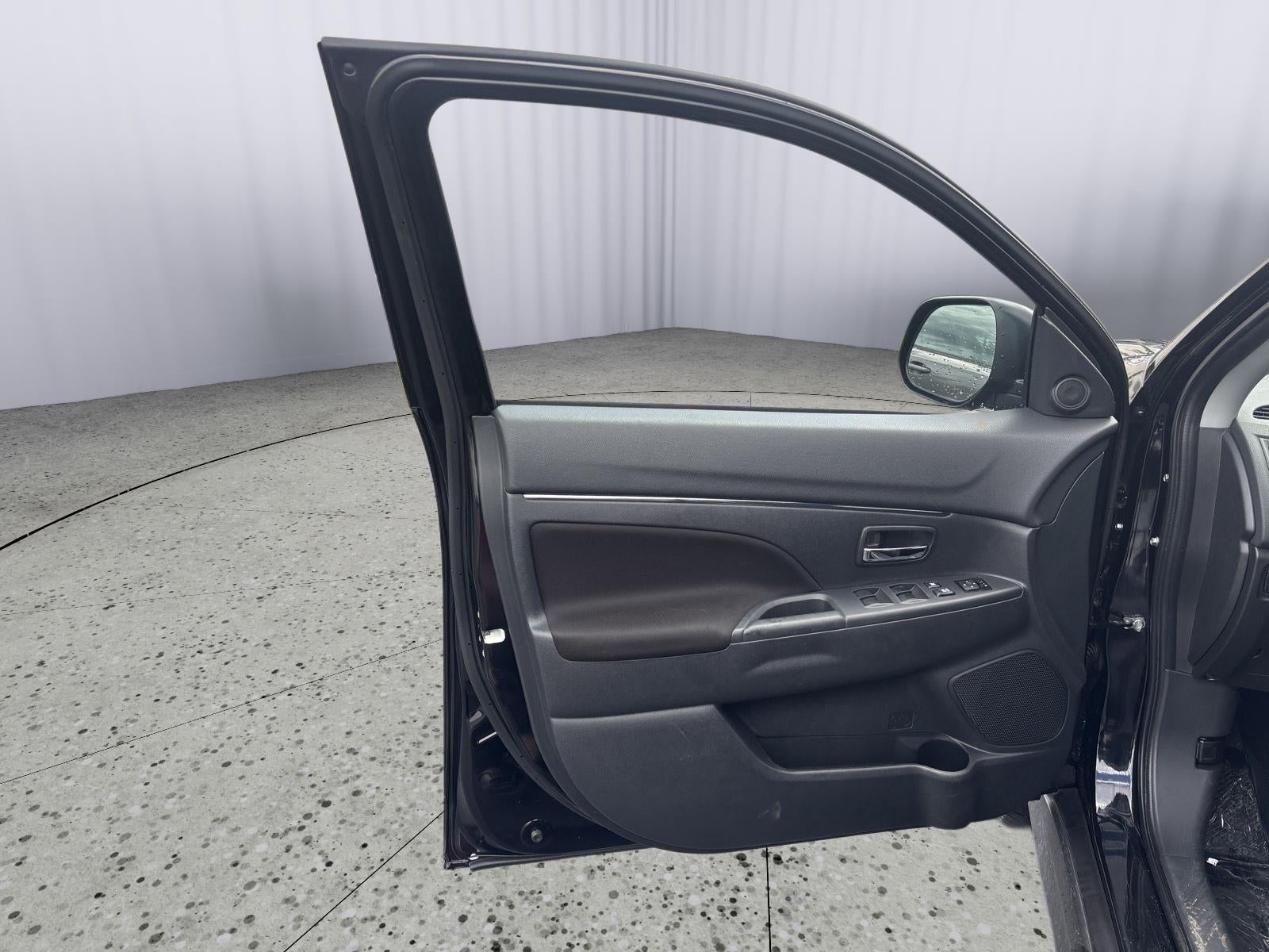 2025 Mitsubishi OUTLANDER SPORT SPORT