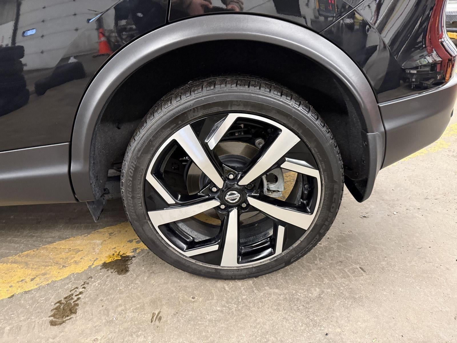 2022 Nissan Rogue Sport SL