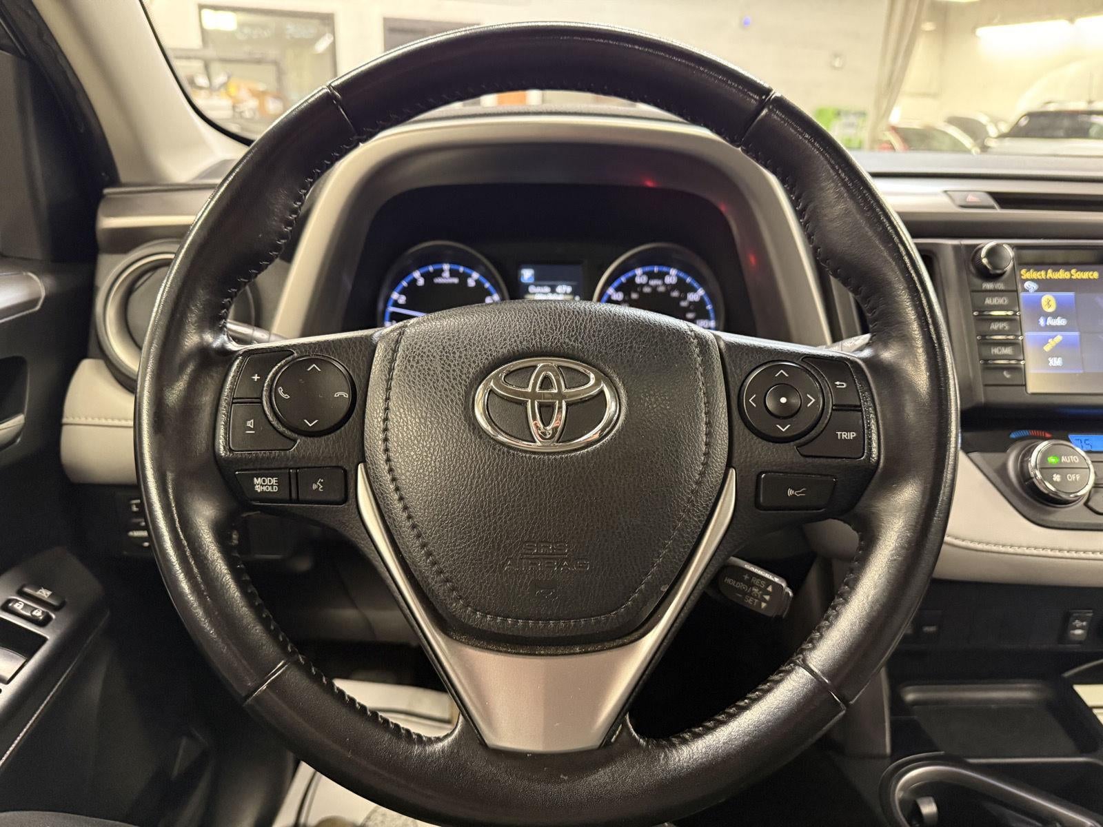 2017 Toyota RAV4 XLE