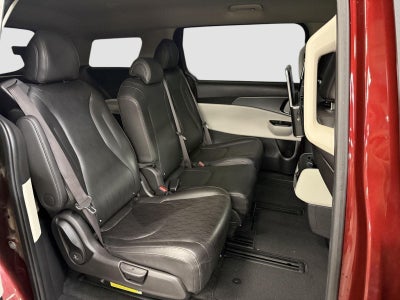 2023 Kia Carnival LX