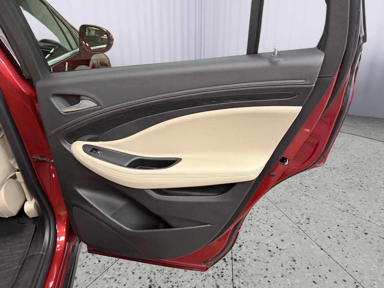 2017 Buick Envision Essence