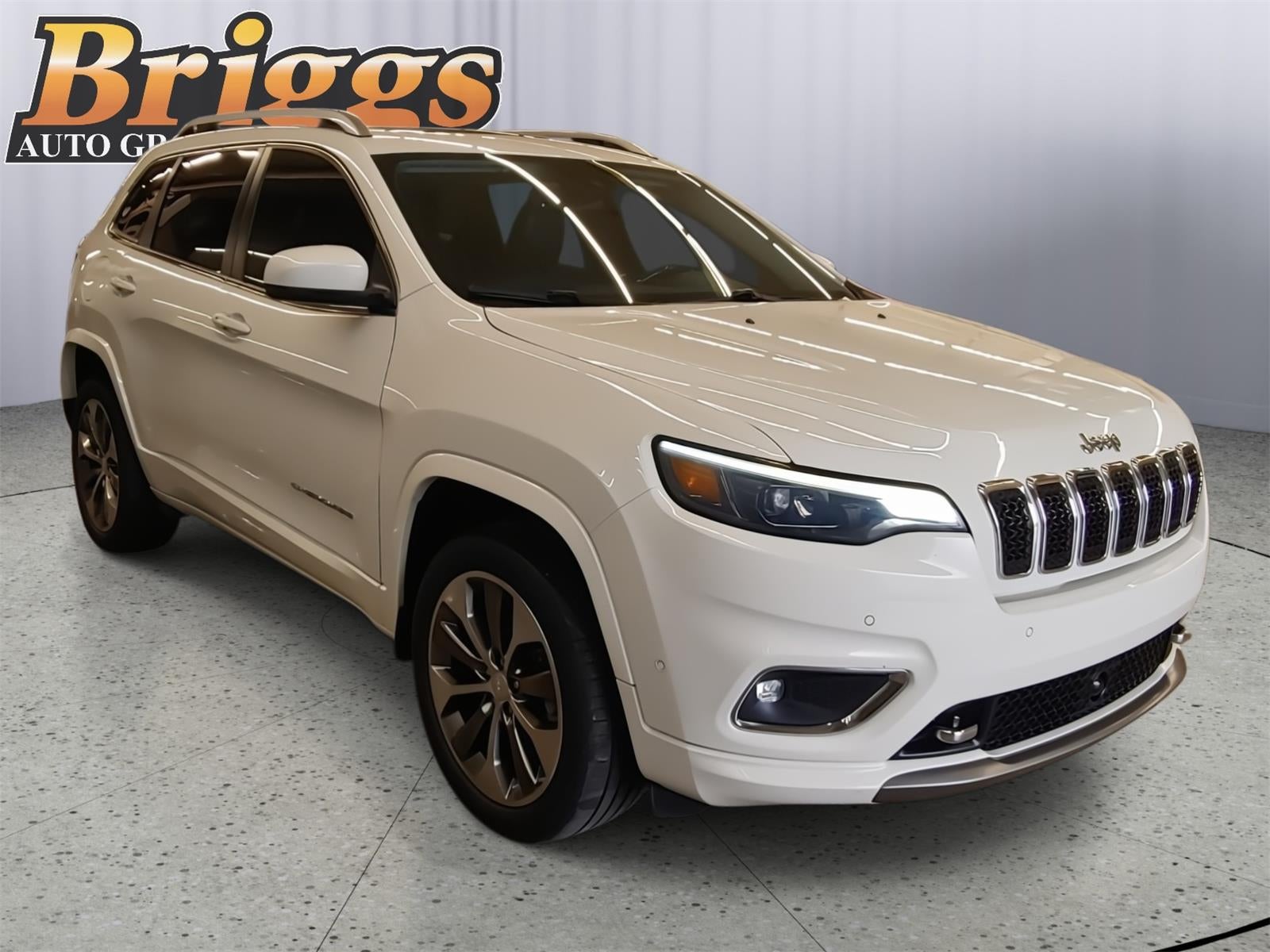 2019 Jeep Cherokee Overland