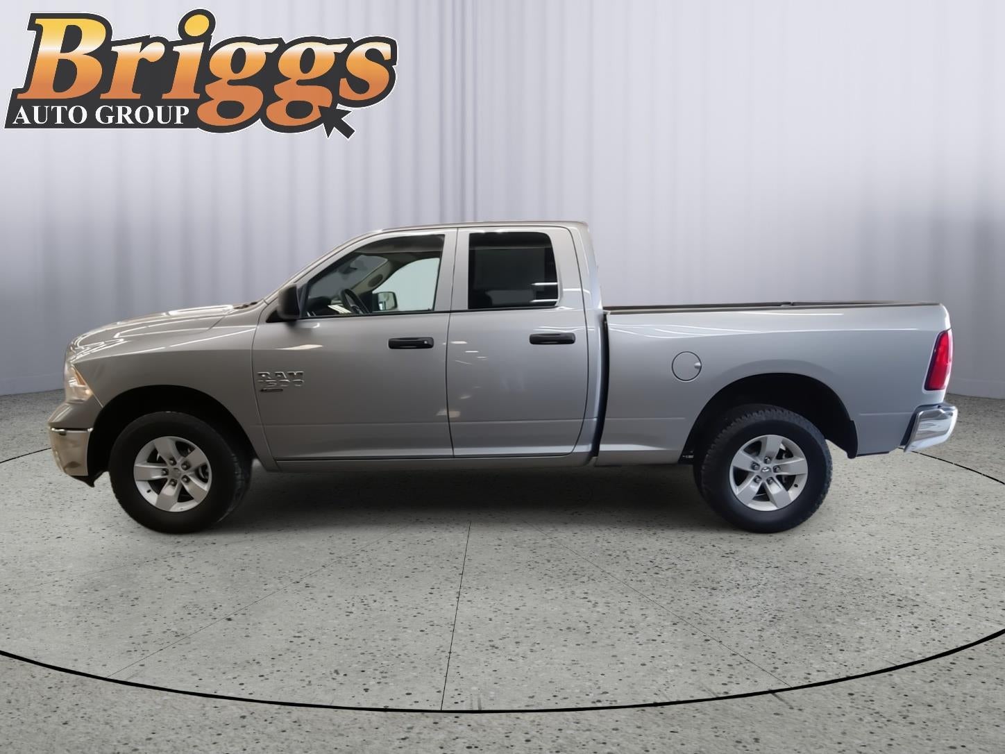 2024 RAM 1500 Classic SLT