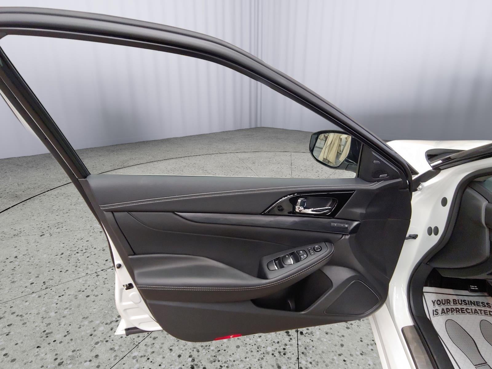 2023 Nissan Maxima Platinum