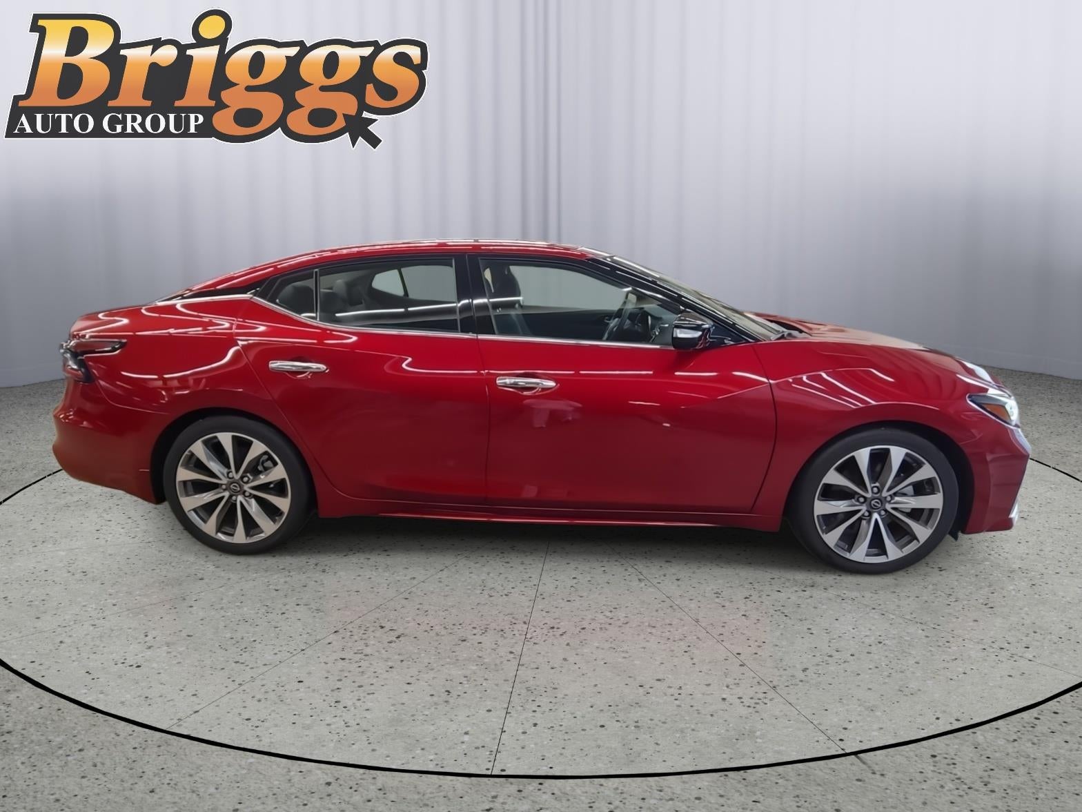 2023 Nissan Maxima Platinum