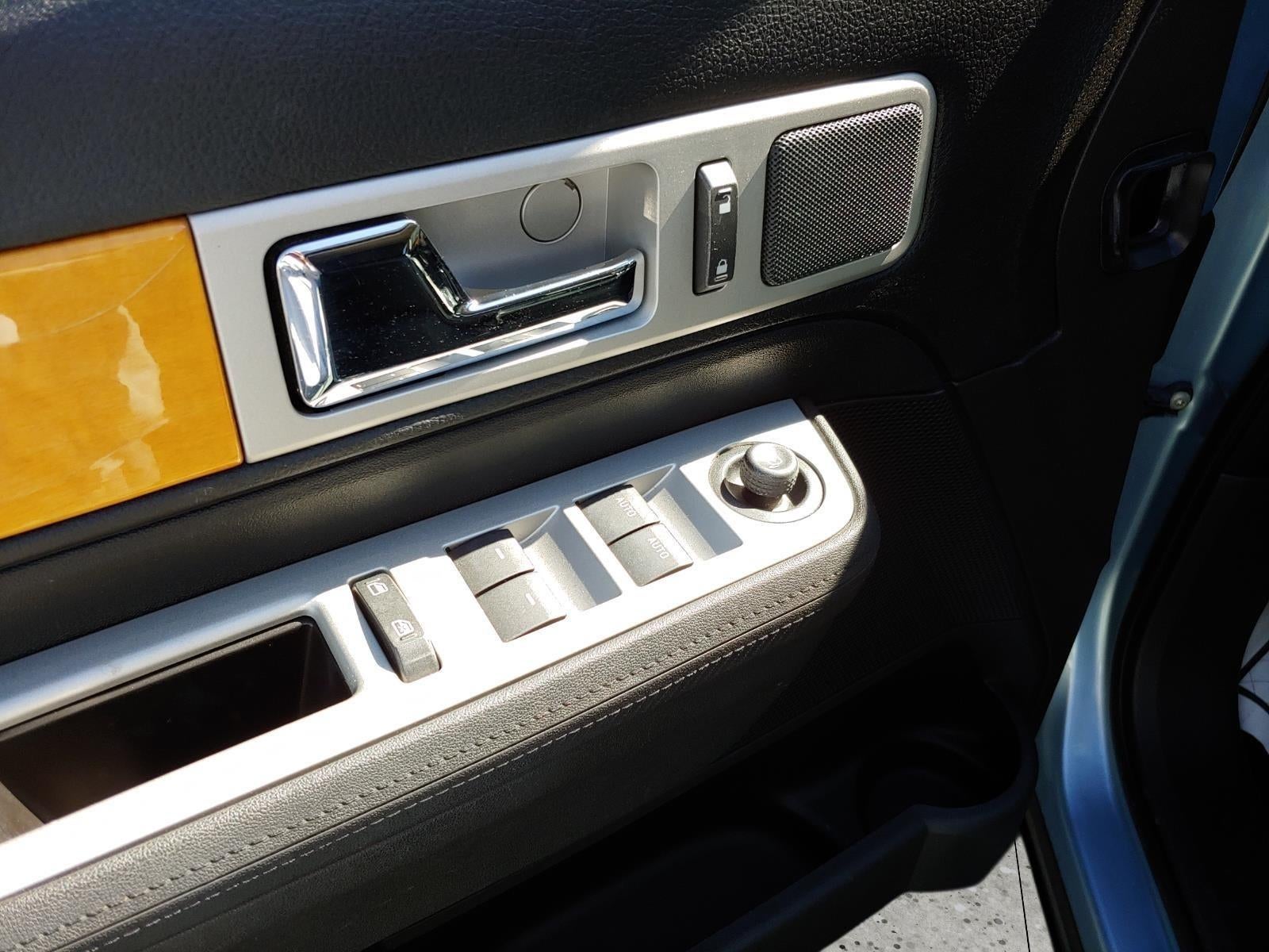 2008 Lincoln MKX Base