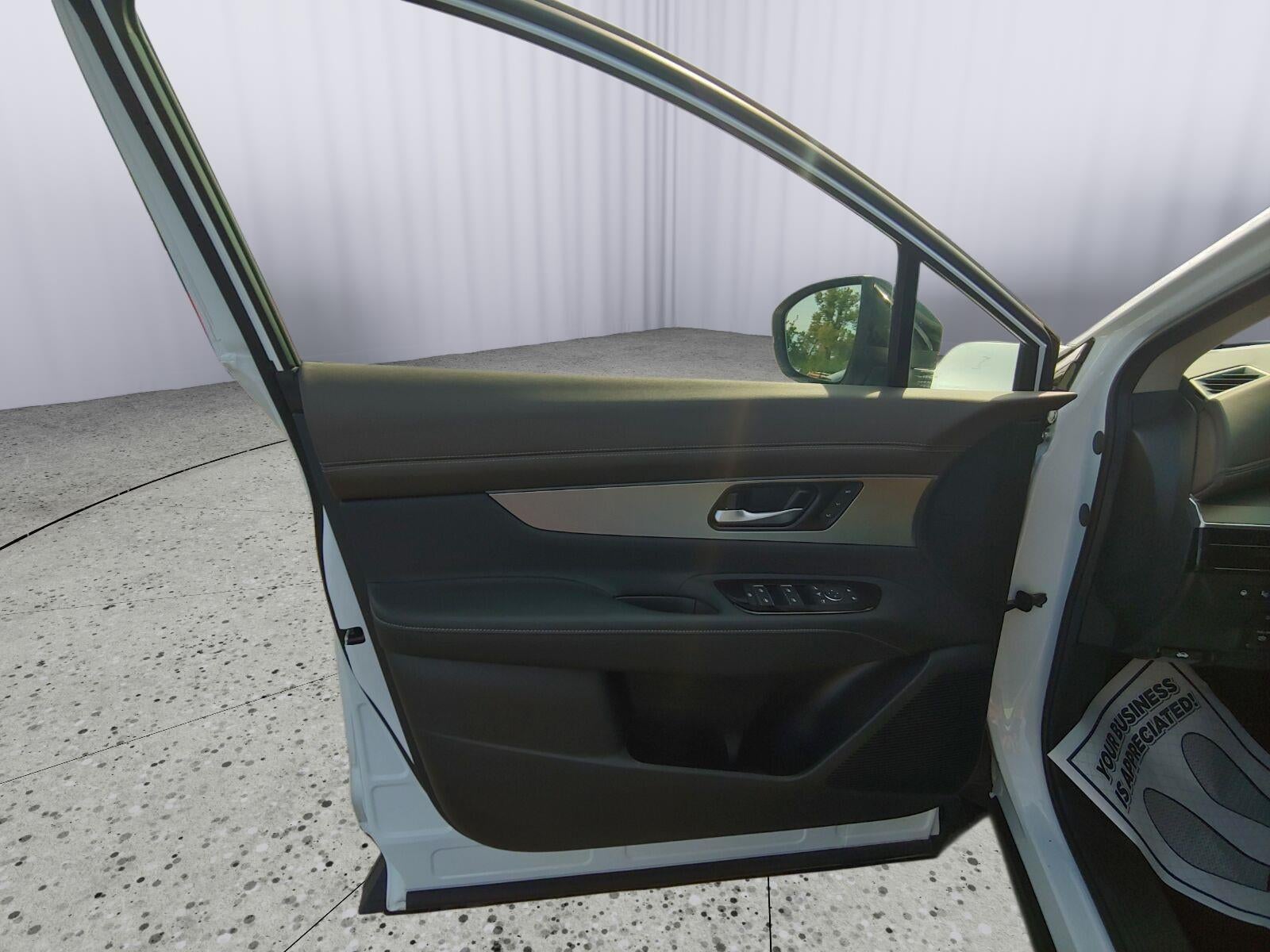 2025 Nissan Murano Platinum