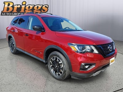 2020 Nissan Pathfinder SV