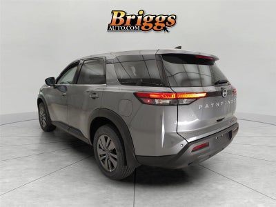2024 Nissan Pathfinder S
