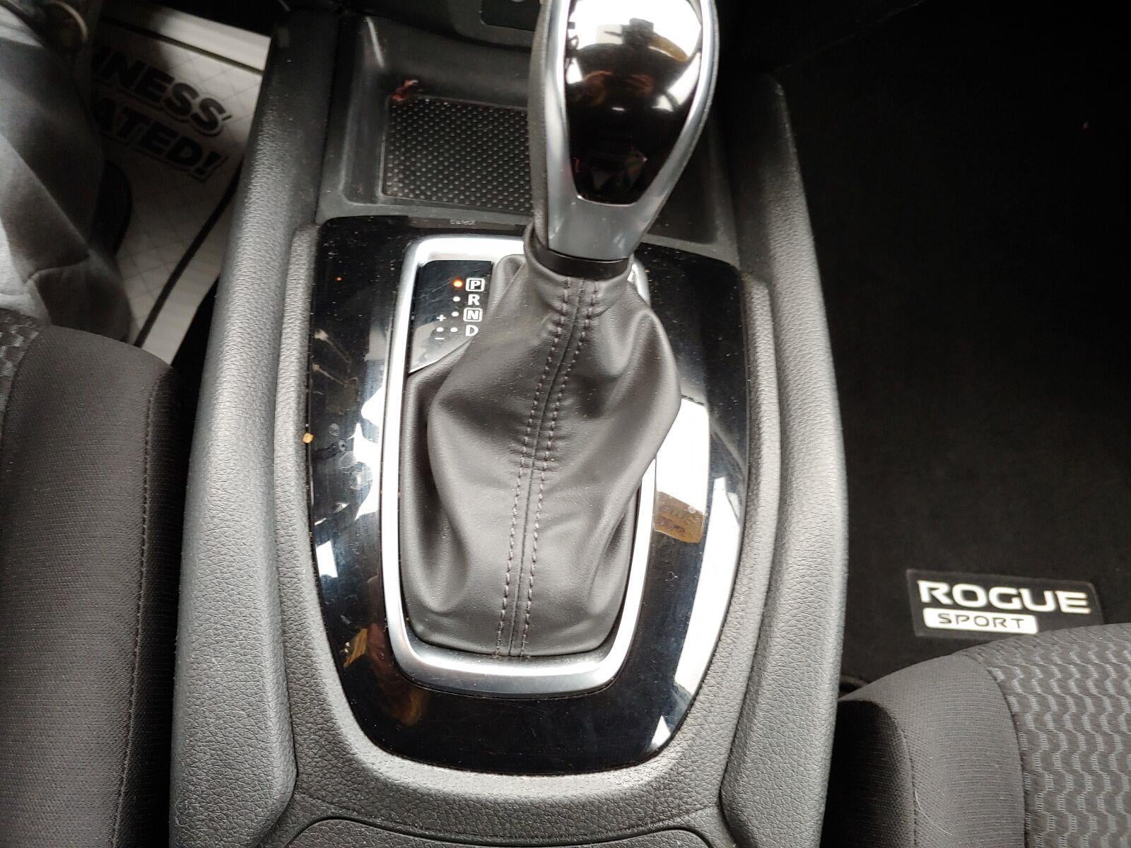 2020 Nissan Rogue Sport S