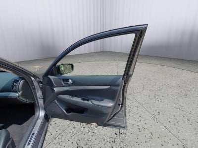 2013 INFINITI G37 Sedan x