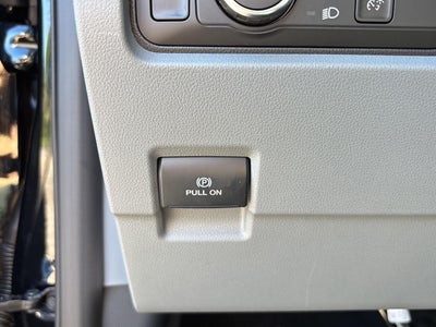 2027 Ford Super Duty F-250 SRW XLT