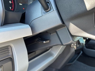 2027 Ford Super Duty F-250 SRW XLT