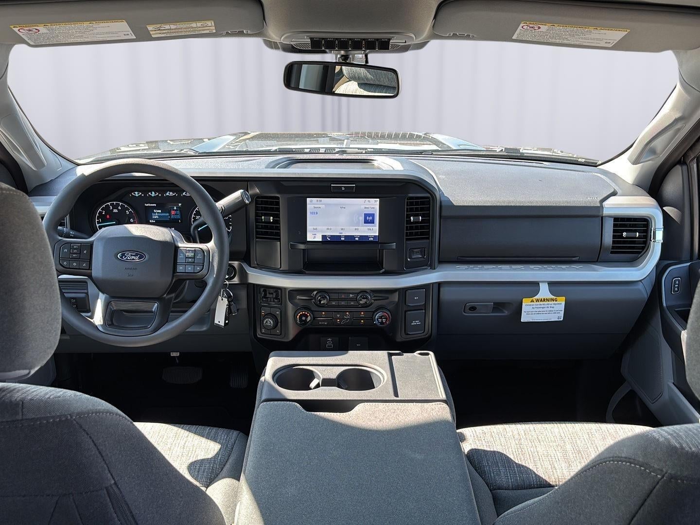 2027 Ford Super Duty F-250 SRW XLT