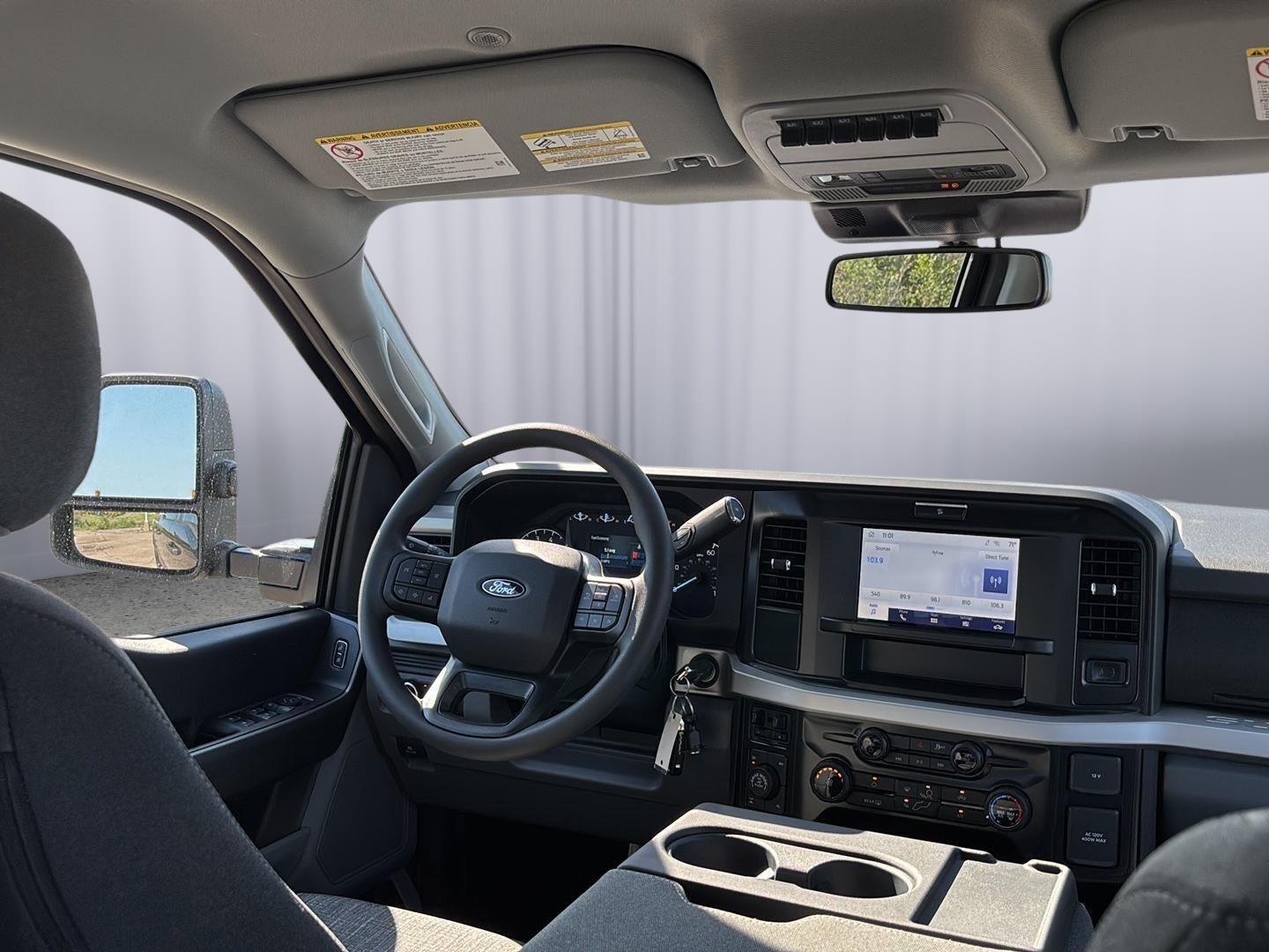 2027 Ford Super Duty F-250 SRW XLT